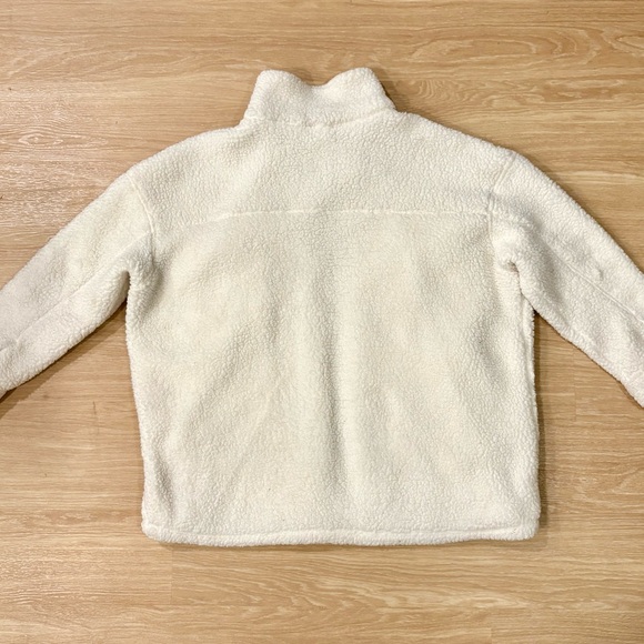 Aerie Dream Sherpa Shacket • White • Size L • Cozy Oversized Jacket - Picture 2 of 8